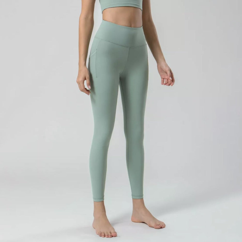 Strong Wrap Leggings with Side Pockets